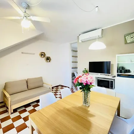 Danubio - Privat Garden Apartment *